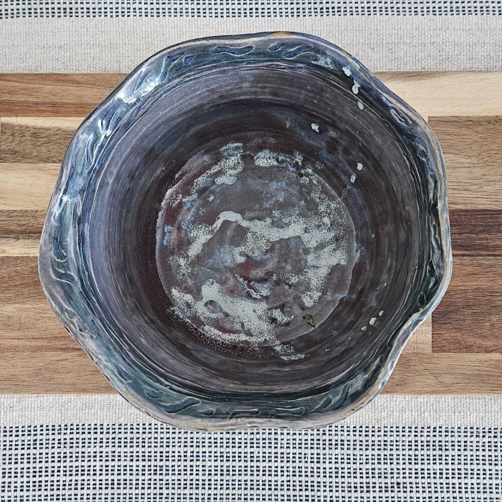 Blue & Purple, signed studio pottery, handmade bowl - Picture 2 of 9